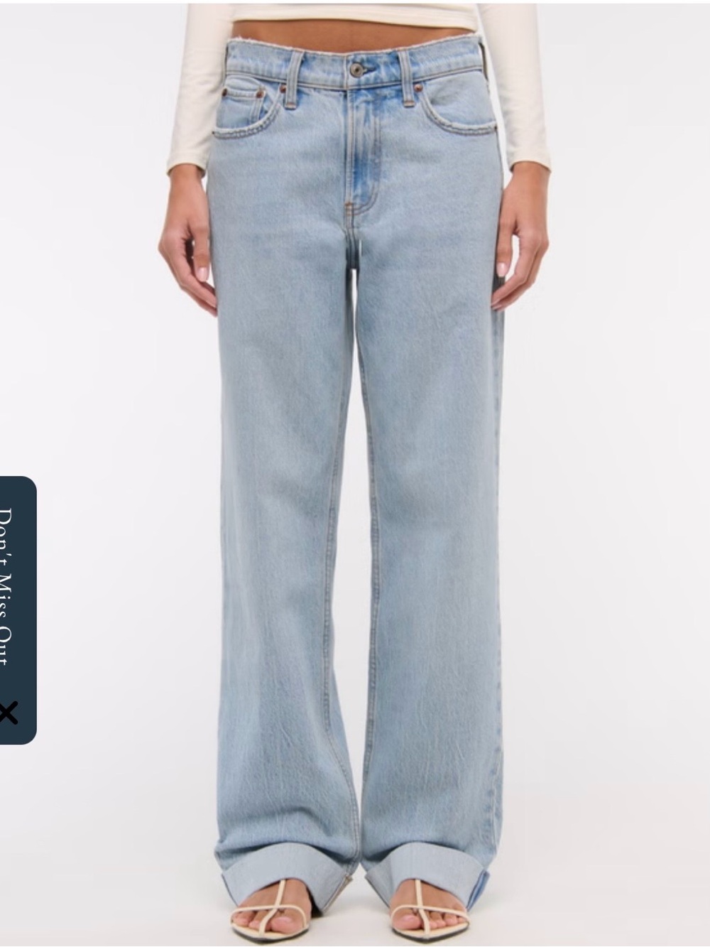 Abercrombie & Fitch The Baggy Low Rise Curve Love Jeans